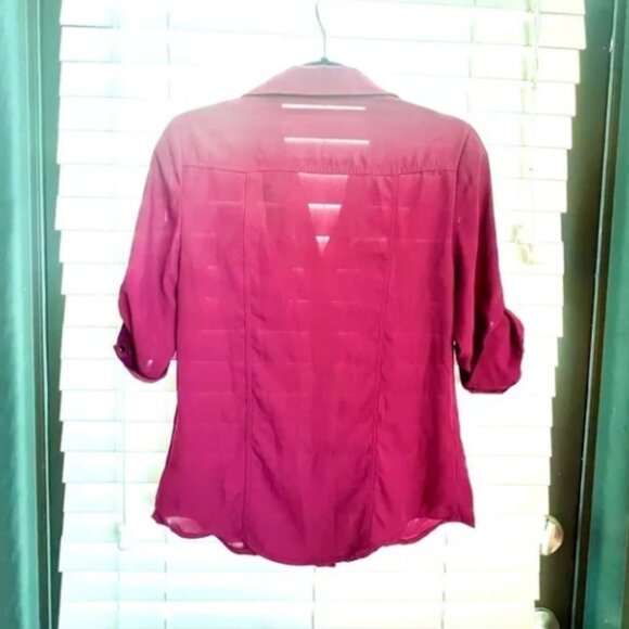 Bebe Burgundy Button Down Zip Pocket 3/4 Sleeve. Sz S 🙋‍♀️🛍😻 - Picture 10 of 15
